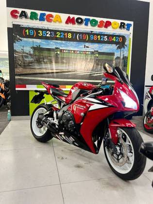HONDA CBR 1000RR HONDA CBR 1000RR